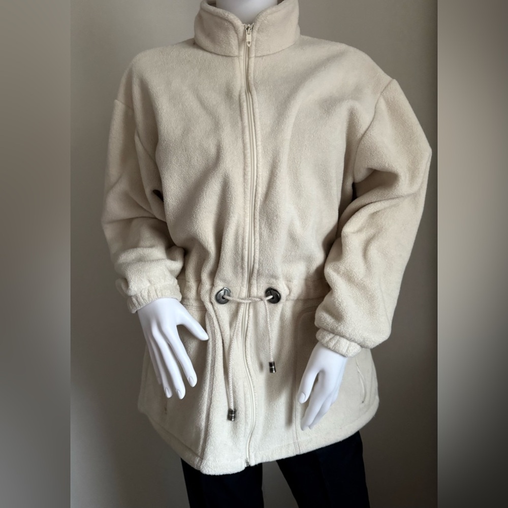 Saks Fifth Avenue Jacket. Cream. Great Condition. Clean.